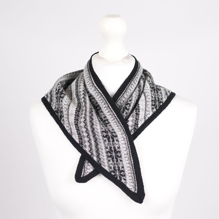 Women’s Lambswool Fair Isle Neck Scarf – Made in Scotland - BLACK