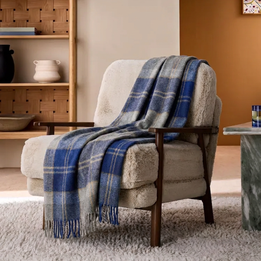 Highland Wool Blend Tartan Blanket Throw – Extra Warm Scottish Wool Blend – BANNOCKBANE SILVER BRIGHT