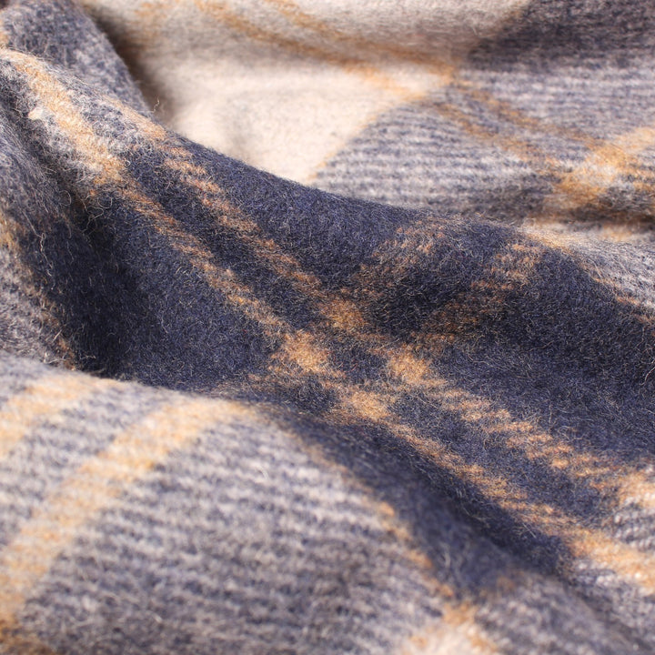 Highland Wool Blend Tartan Blanket Throw – Extra Warm Scottish Wool Blend – BANNOCKBANE SILVER
