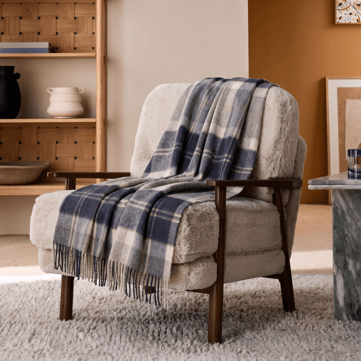 100% Pure Lambswool Blanket Throw – Luxury Soft Warm Wool Blanket - Home Décor - BANNOCKBANE SILVER