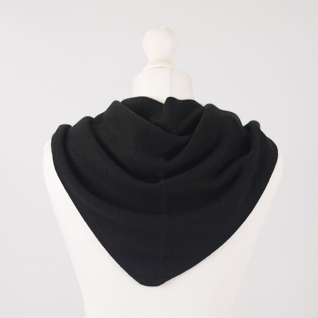Women’s Luxury Ribbed Cashmere Triangle Scarf - BLACK