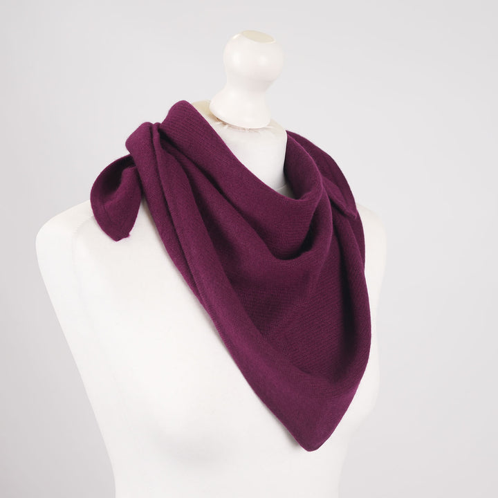 Women’s Luxury Ribbed Cashmere Triangle Scarf - EMINENCE