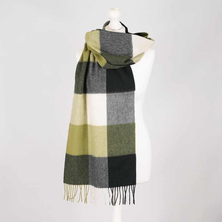 Heritage of Scotland 100% Lambswool Wide Scarf Soft Unisex Winter Wrap - Tartan &amp; Check Designs - 3 SQUARE GREEN