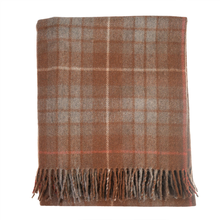 Scottish Tartan Wool-Blend Blanket Throw – Highland Comfort - FRASER HUNTING WEATHERED