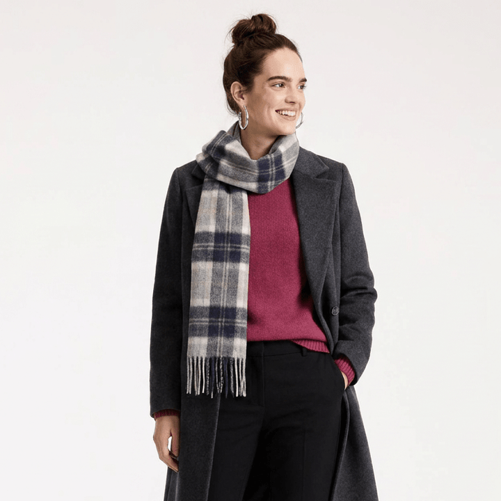 Edinburgh 100% Lambswool Scarf – Premium Soft Wool Wrap - BANNOCKBANE SILVER