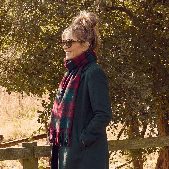 Edinburgh 100% Lambswool Scarf – Premium Soft Wool Wrap - LINDSAY