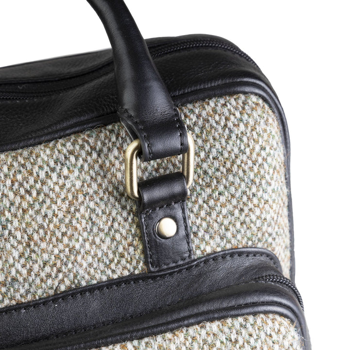 d8e604144df4ebf24267eaec83416b01