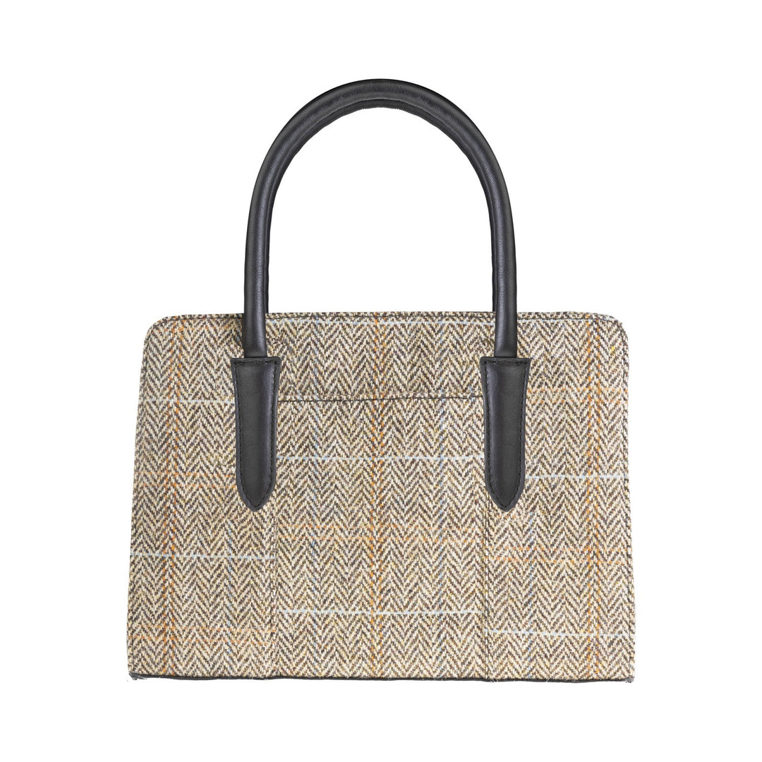 4c46730085f6cc7c518eb6b56c216746