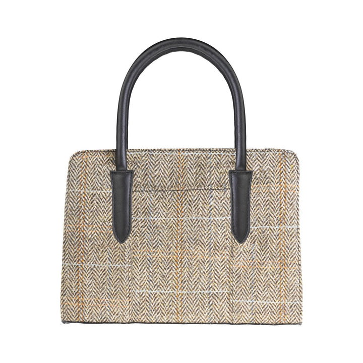 4c46730085f6cc7c518eb6b56c216746