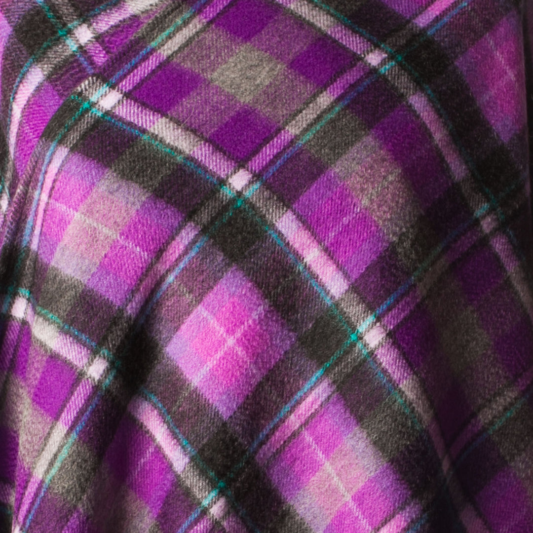 Edinburgh Cashmere Cape  Bruce/Purple Grey