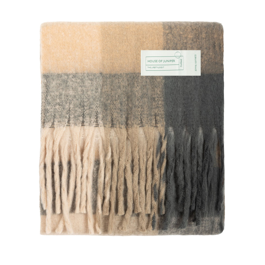 Blanket Scarf Camel Check - Dunedin Cashmere