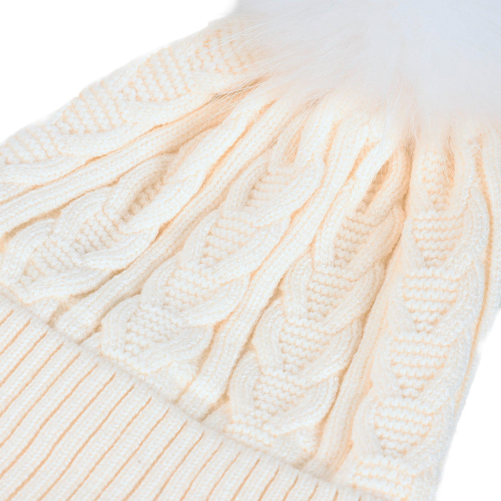 Cable Pom Hat Ft Ice White/White - Dunedin Cashmere